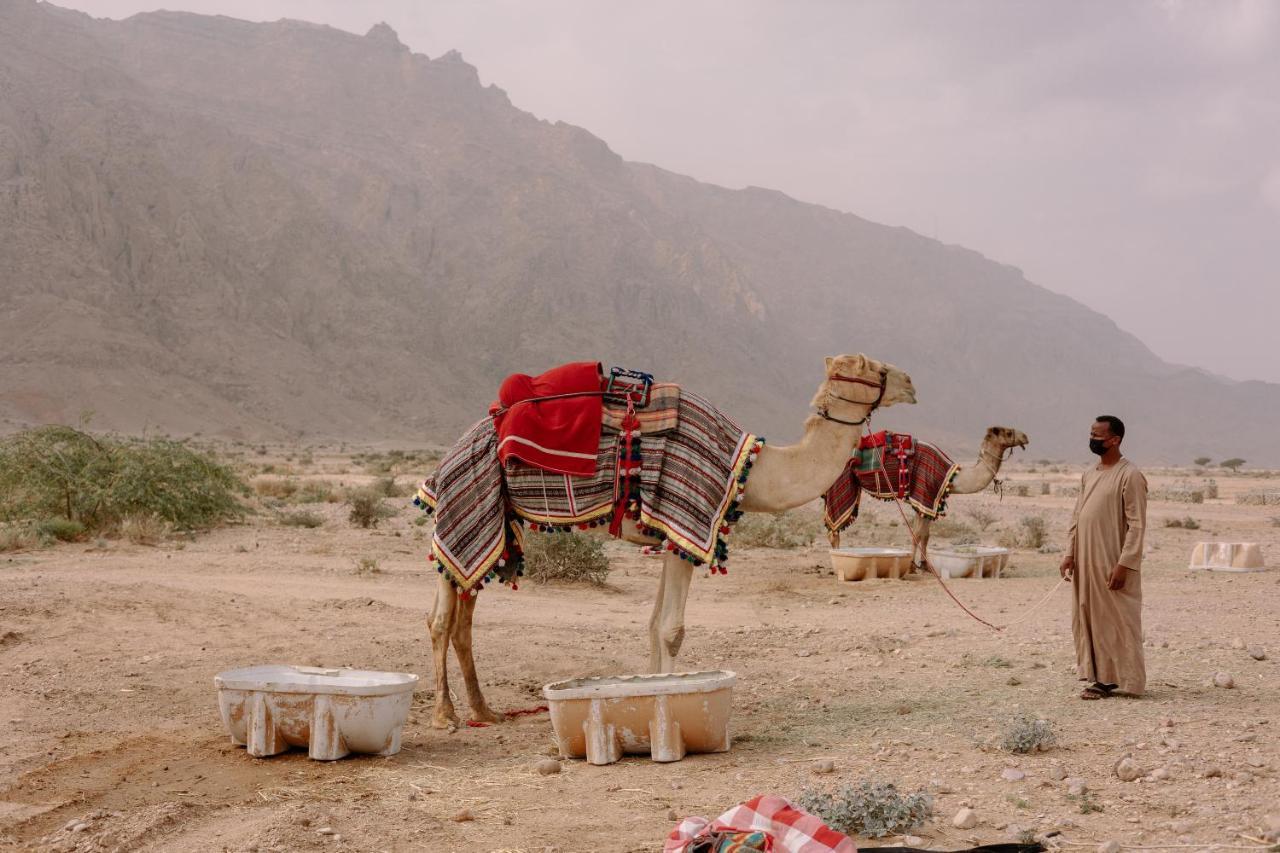 Pura Eco Retreat, Jebel Hafit Desert Park Ал Айн Екстериор снимка
