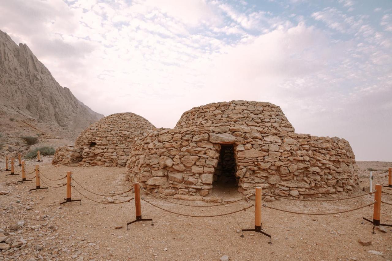 Pura Eco Retreat, Jebel Hafit Desert Park Ал Айн Екстериор снимка