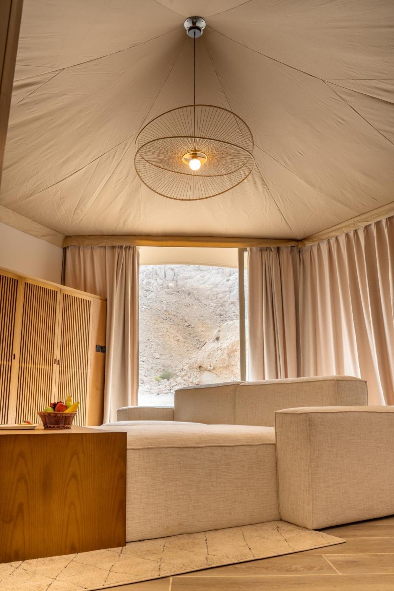 Pura Eco Retreat, Jebel Hafit Desert Park Ал Айн Екстериор снимка