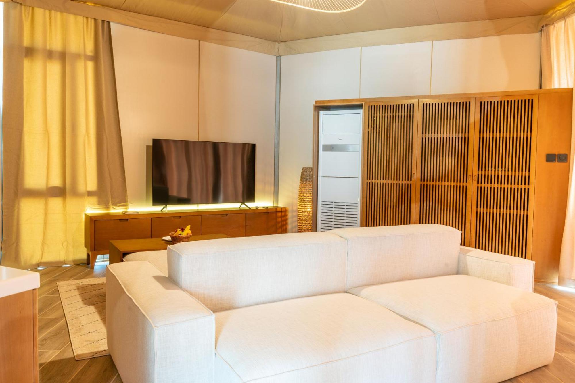 Pura Eco Retreat, Jebel Hafit Desert Park Ал Айн Екстериор снимка