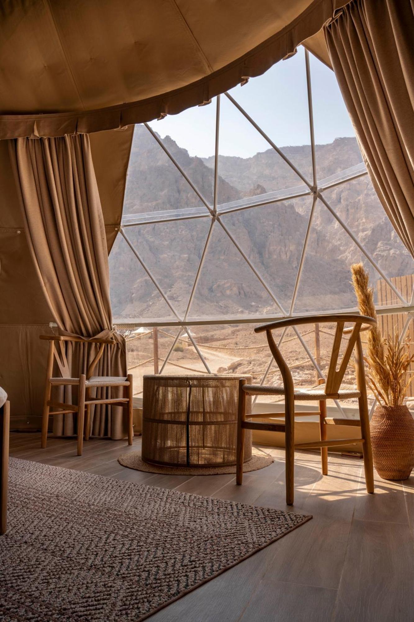 Pura Eco Retreat, Jebel Hafit Desert Park Ал Айн Екстериор снимка